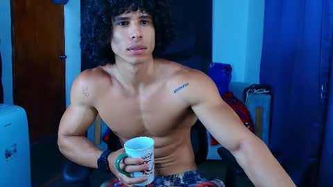 arnold black online show from June 22, 11:58 am