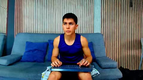 aron_pulse online show from February 19, 2:13 pm