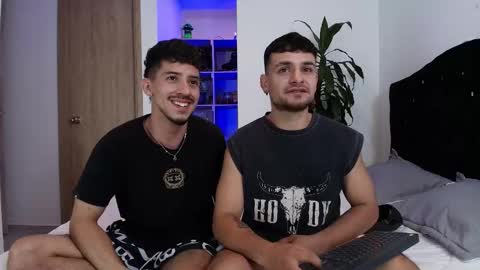 Aron Santoro online show from March 16, 11:08 pm