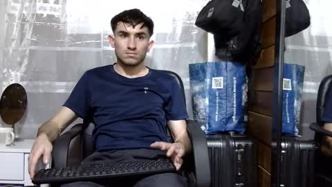 Aron G Franco online show from September 13, 6:53 pm