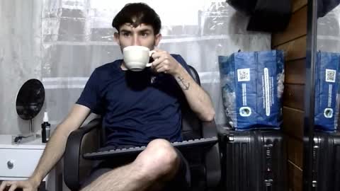 Aron G Franco online show from October 21, 2:25 am