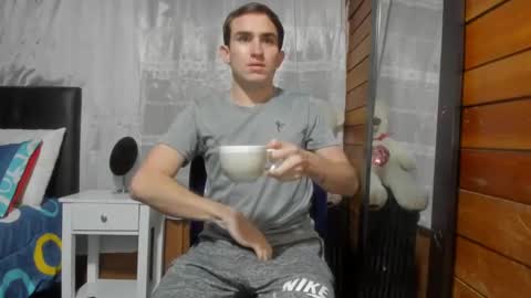 Aron G Franco online show from December 20, 6:29 am