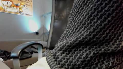 AronGrant online show from March 22, 11:15 am