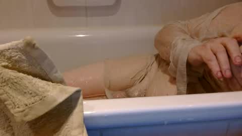 arpinopeer3055 online show from March 24, 5:40 pm