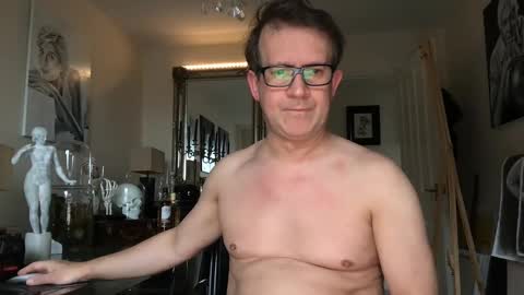 artisterotic online show from December 16, 12:27 pm