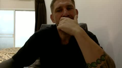Lucash413 online show from July 18, 5:36 am
