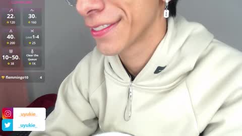 Ash online show from February 18, 4:26 pm