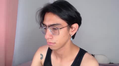 Ash online show from February 28, 5:56 pm