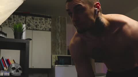 Jerk Machine online show from January 8, 11:10 am