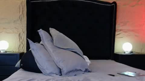 Aslan  online show from April 11, 7:45 am