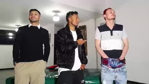 THOMAS AND DAMIAND online show from September 18, 6:21 pm