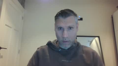 Snapshot of assmani28 chatting on January 31, 8:32 am Assmani28 online show from January 31, 8:32 am