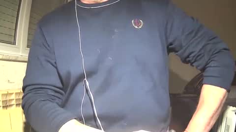 astelover online show from December 21, 8:43 pm