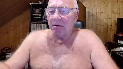 asusandy online show from July 20, 10:11 pm