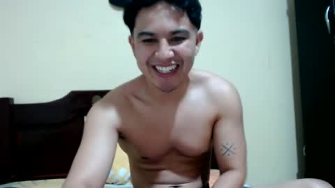 Robin online show from June 13, 5:05 am