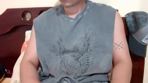 Robin online show from December 15, 3:36 am