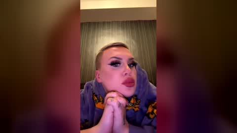 Atomicbunny online show from March 20, 2:15 am