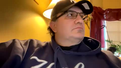 atozzzz online show from April 11, 11:19 pm