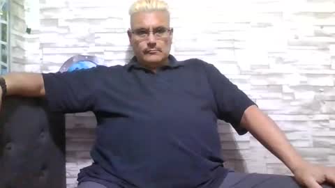 A online show from April 3, 12:57 pm