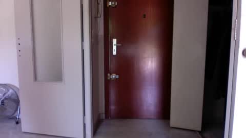 auguste688483 online show from April 18, 9:00 am