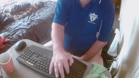 aussiebaker online show from January 18, 11:29 pm