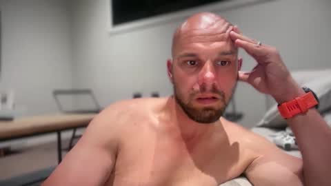 aussieboycal online show from April 1, 10:39 am