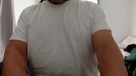 aussieguy59660 online show from May 10, 10:55 pm