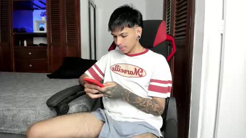 Austin online show from November 11, 2:22 pm