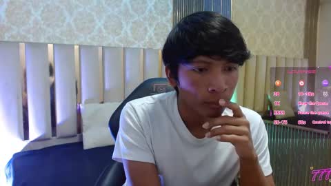 axel1_tay online show from April 4, 7:44 pm