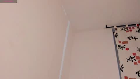 axel davis  online show from January 16, 9:23 am