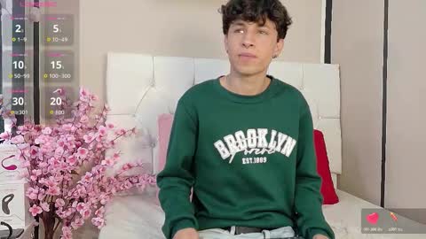 Axel Evanss online show from October 25, 2:08 pm