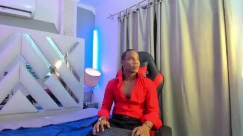 AXEL SILVA online show from October 4, 1:16 pm