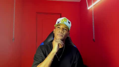 AXEL SILVA online show from February 10, 1:05 pm