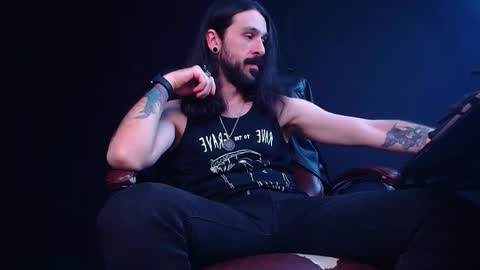 AxelColton online show from November 24, 11:44 am