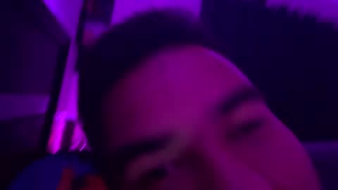 axelfigueroa2 online show from October 18, 6:18 am