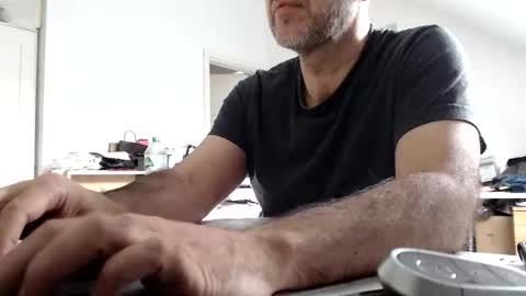 aylinniyerim online show from March 25, 8:51 am