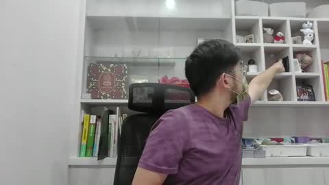 Snapshot of azuresea48 chatting on September 18, 11:56 am azuresea48 online show from September 18, 11:56 am