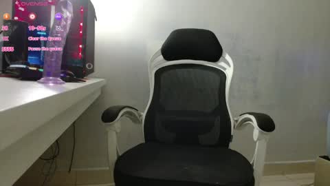 b0ycan online show from May 15, 9:56 pm