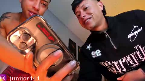 Junior       Independent Model online show from January 9, 7:46 am