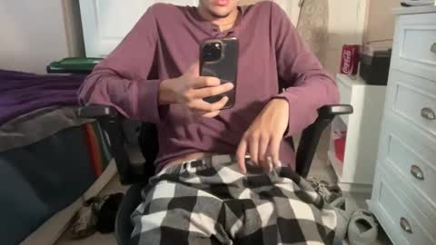 babykinks69 online show from March 19, 12:14 am