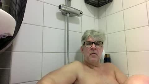 baggelina75 online show from February 2, 8:50 pm