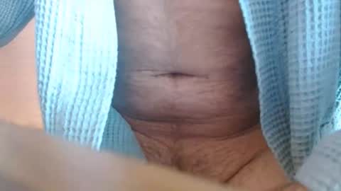 Snapshot of baker305 chatting on January 24, 3:02 pm baker305 online show from January 24, 3:02 pm