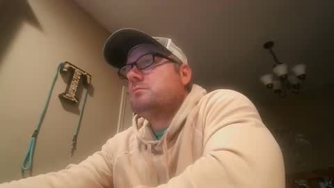JustMe online show from December 5, 12:08 am