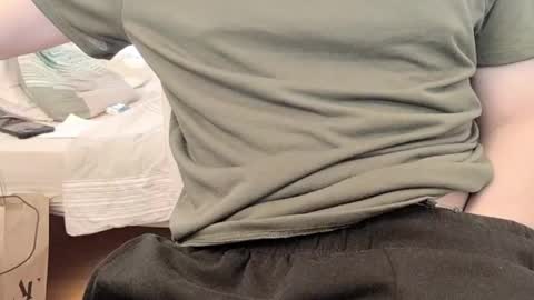 comobolo online show from April 21, 4:02 pm