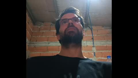 Ezequiel online show from May 5, 1:18 am