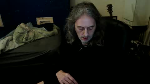 bangintoleather online show from February 15, 3:24 am