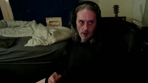 bangintoleather online show from March 6, 3:47 am