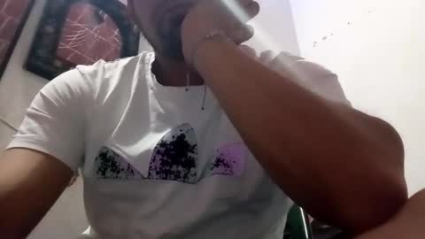 barrigahannia1 online show from November 4, 1:17 am