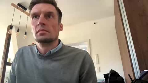 Snapshot of basst23 chatting on March 5, 12:44 pm basst23 online show from March 5, 12:44 pm