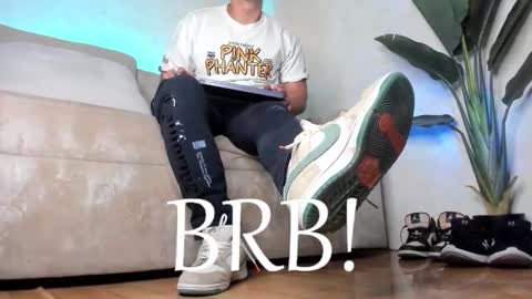 Bastian Independent Model online show from March 27, 12:06 pm